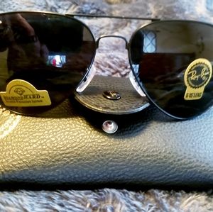 Women's Black Aviator RayBans